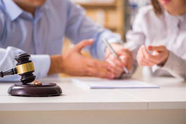 Do I Need a Lawyer for a Divorce?