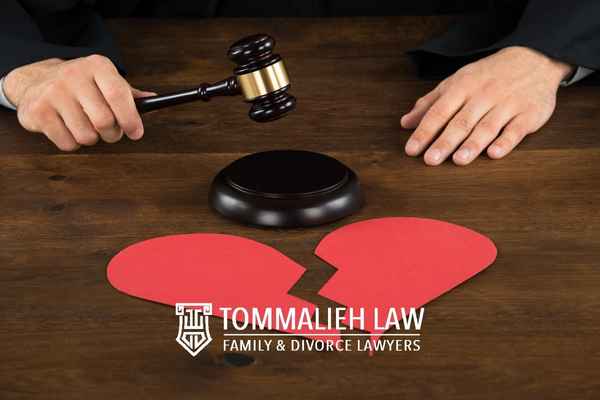 broken heart in front of someone hitting a gavel, Chicago Family Lawyer